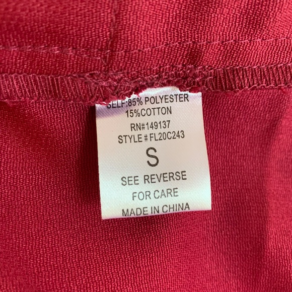 Favlux Berry Red Paperbag Waist Shorts Women’s Tie Belt Size Small - Picture 6 of 8